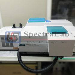 Varian Cary 300 UV-Visible Spectrophotometer with 6X6 multicell holder and Temperature Controller