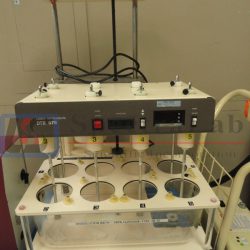 Logan Instruments DTB 678 Dissolution System with DIstek TCS 0200C temperature control system.