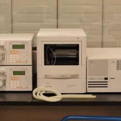Varian 460-LC Autosampler with ProStar 335 Diode Array Detector and 212-LC Pump