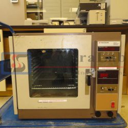 Fisher Scientific Isotemp Vacuum Oven model 282A