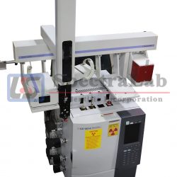 Shimadzu GC-2014 with ECD and FID with AOC-5000 Autosampler